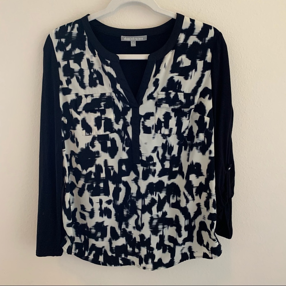 Daniel Rainn Mixed Material Abstract Tab Blouse - image 1
